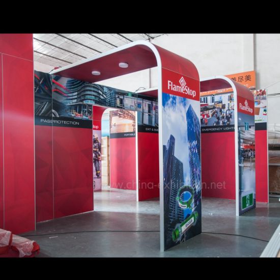 Proveedor de stand de exhibición de feria comercial de diseño barato reutilizable portátil 6X9